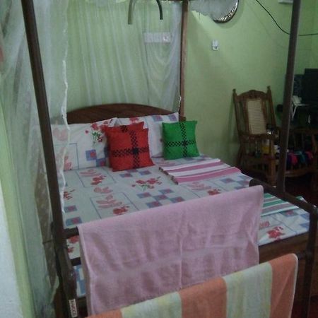 Little Pink House Apartment Мириса Екстериор снимка